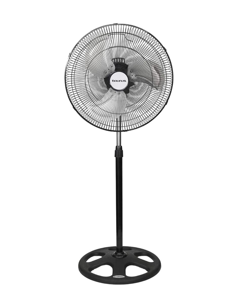 Ventilador de Pedestal Taurus Marte color Negro