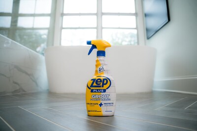 Foto 2 | Beneficios 2 En 1 Del Limpiador Espumoso Para Lechada Zep Plus R54212 946 Ml - Venta Internacional.