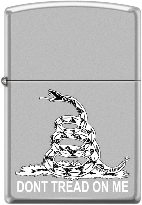 Foto 2 pulgar | Mechero Zippo Don't Tread On Me En Cromo Satinado Con Bandera De Gadsden - Venta Internacional.