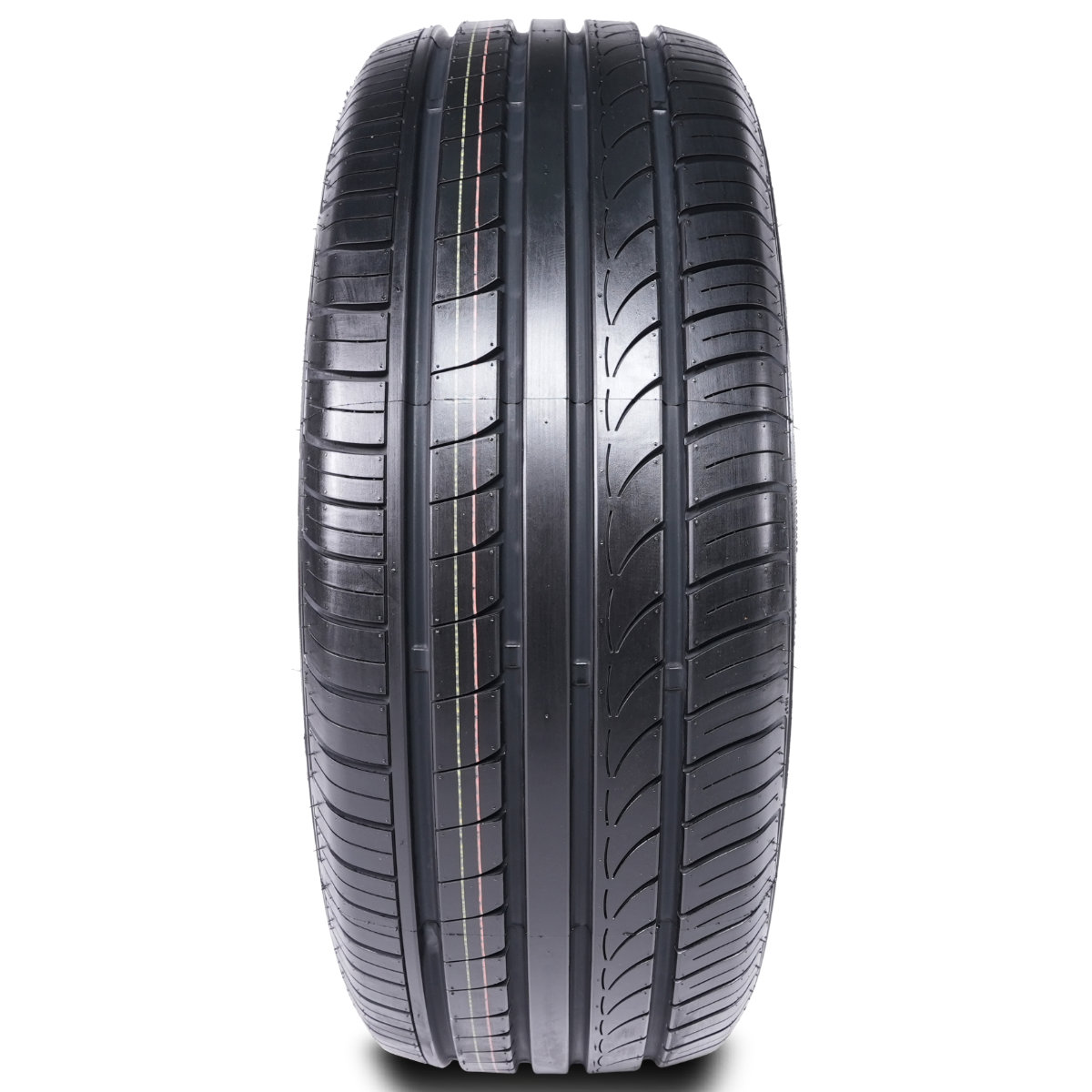 Foto 4 pulgar | Llanta Chengshan Csc-701 215/45r18 93w