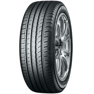Foto 1 | Llanta 215/55r17 94v Yokohama Db Decibel E70