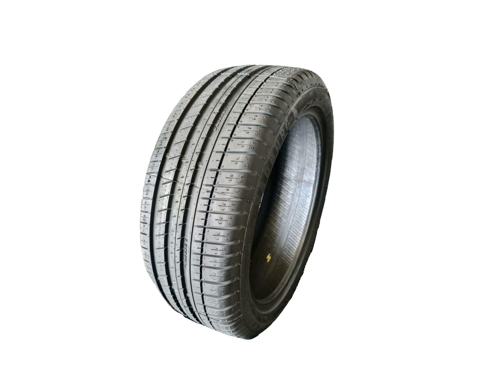 Foto 2 pulgar | Llanta 225/45r18 91y Radburg Sport Rs3