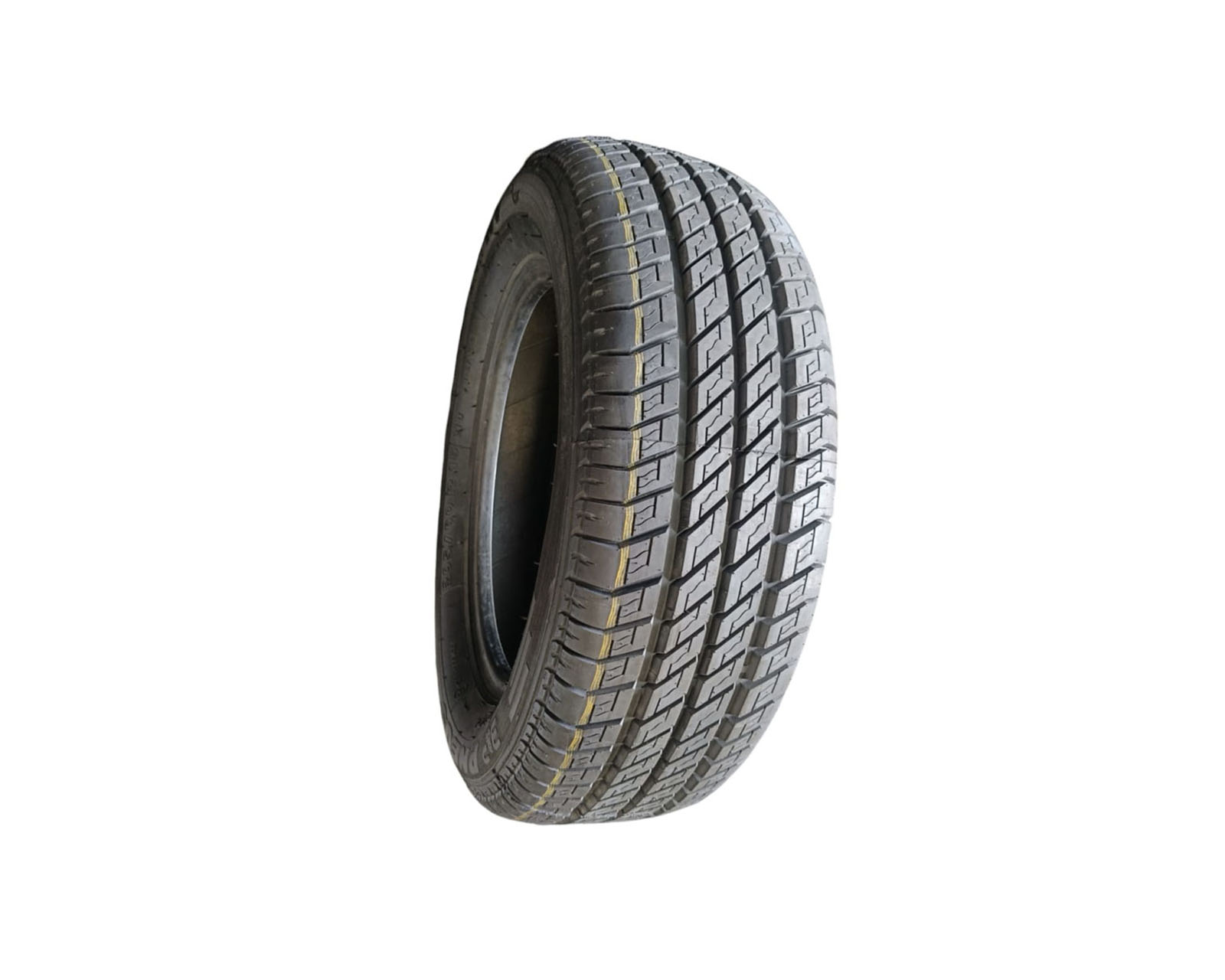 Foto 1 | Llanta 205/60r15 Radburg B&p Pneus Mv3a