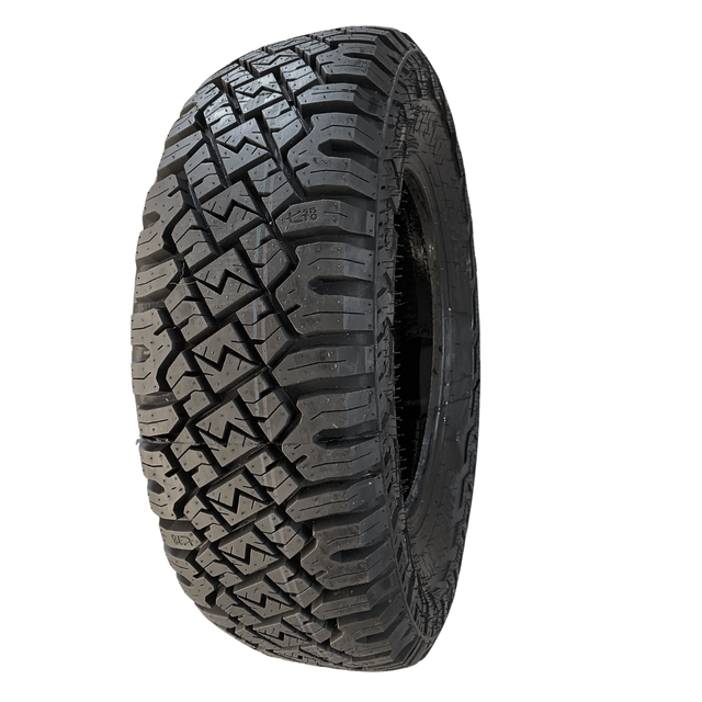 Foto 2 pulgar | Llanta Lt 215 70 R16 Shichifuku Customeistar R/t