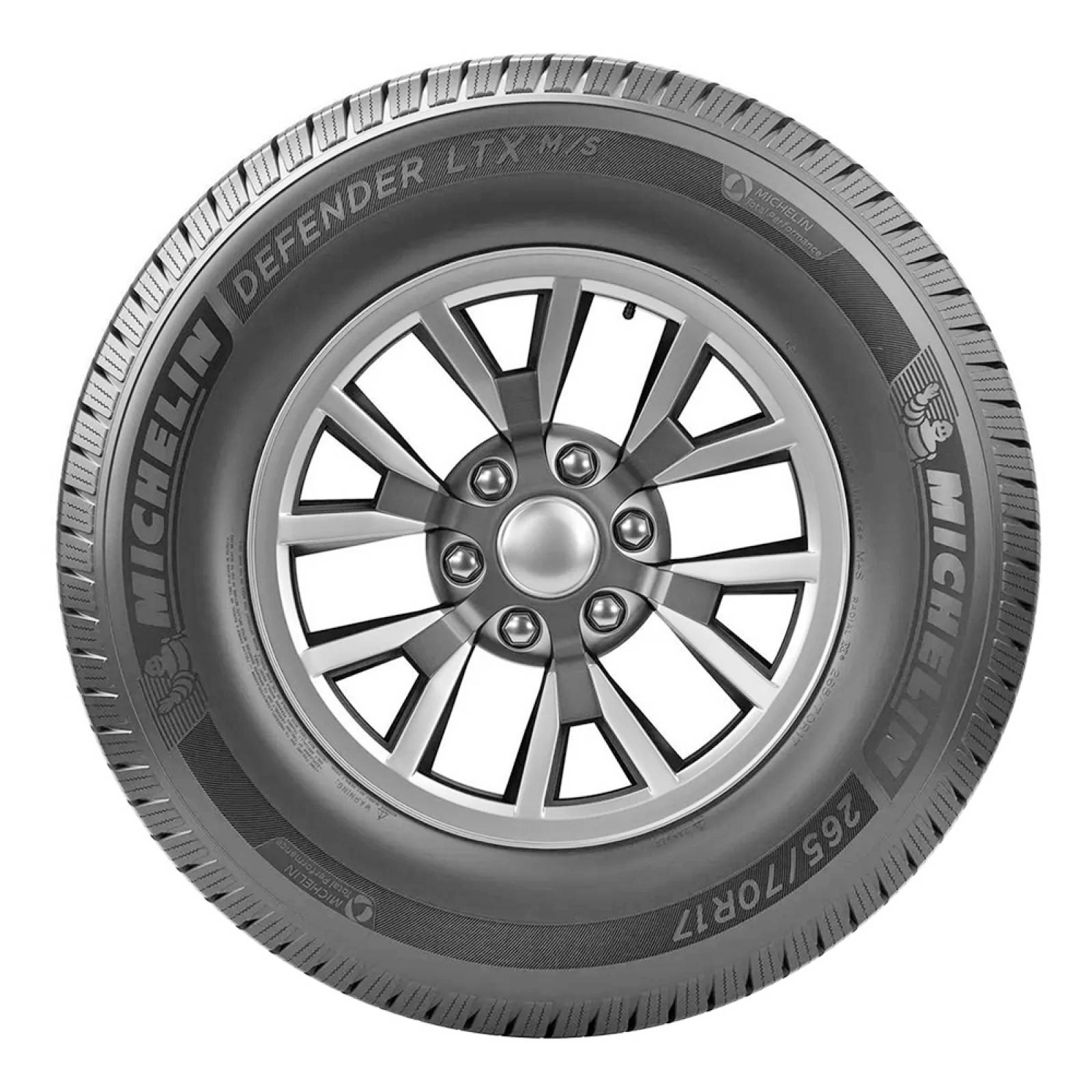 Foto 3 | Llanta 215/70r16 Michelin Defender Ltx 100h