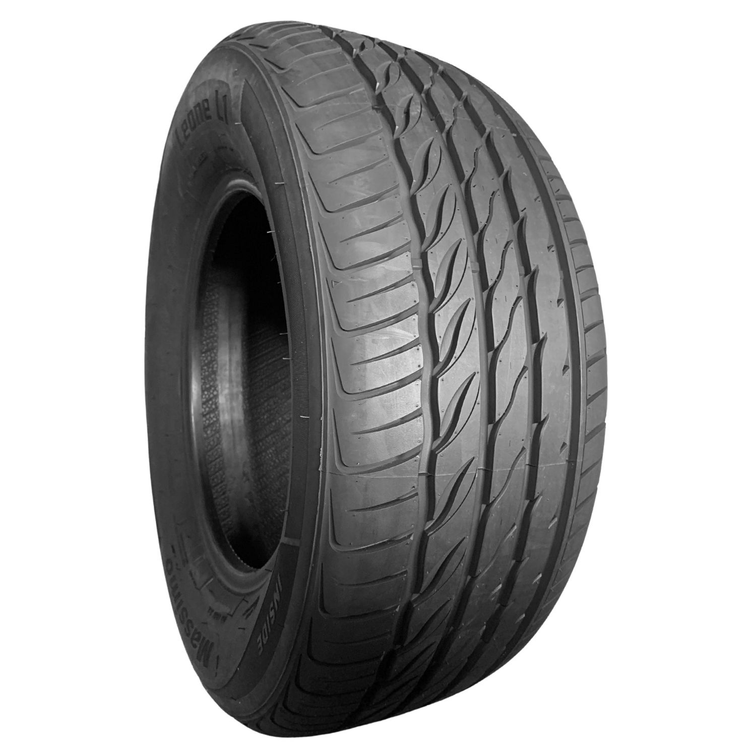 Foto 1 | Llanta 245/60r15 Massimo Leonel L1