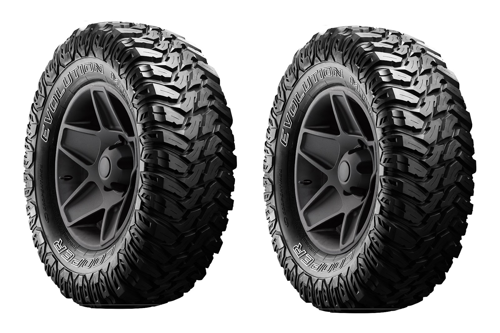 Foto 5 pulgar | Llanta Lt245/70r17 Cooper Evolution Mtt 119q