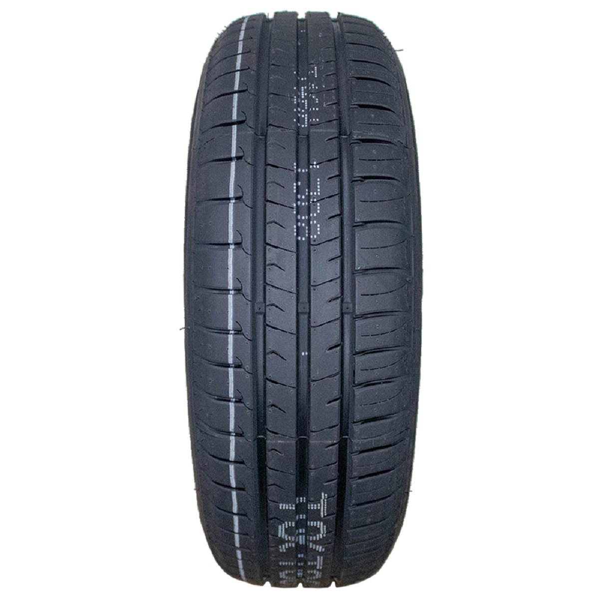 Foto 3 pulgar | Llanta 225/40r18 Firemax Fm601