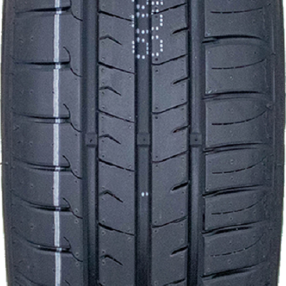 Foto 4 pulgar | Llanta 225/40r18 Firemax Fm601