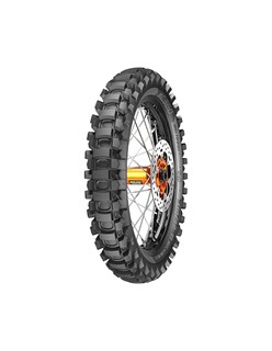 Foto 1 | Llanta 110/100 - 18 M/c 64m Mst Mc360 Mid Hard