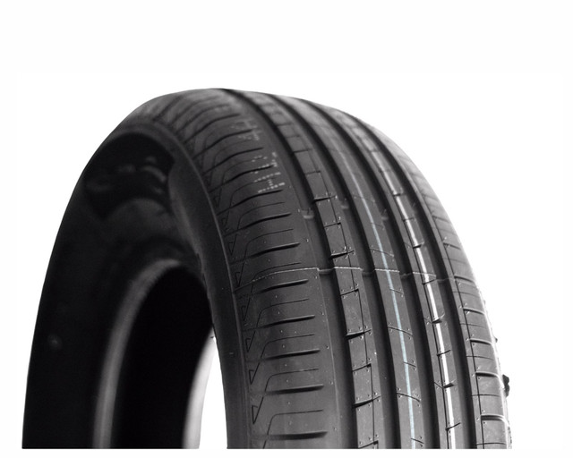 Foto 3 pulgar | Llanta Powertrac Adamas H/p  205/60r14 88h