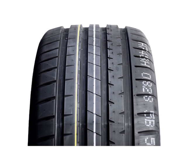 Foto 3 pulgar | Llanta 235/30zr20 88y Racing Pro Powertrac