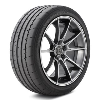Foto 1 | Llanta 235/40 R18 Yokohama Advan Apex V601 95y