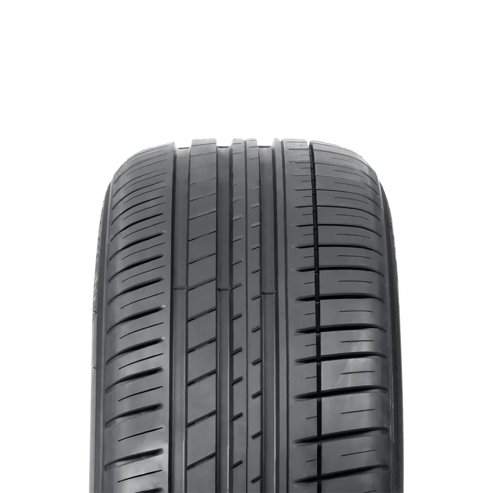 Foto 4 pulgar | Llanta Michelin Pilot Sport 3 245/45 R19