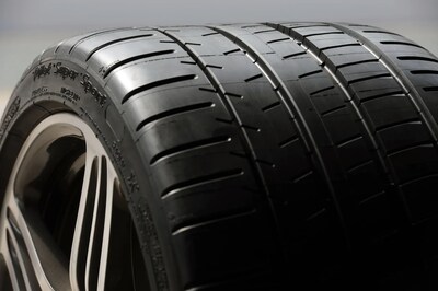 Foto 3 | Llanta Michelin Pilot Super Sport 225/45 R18