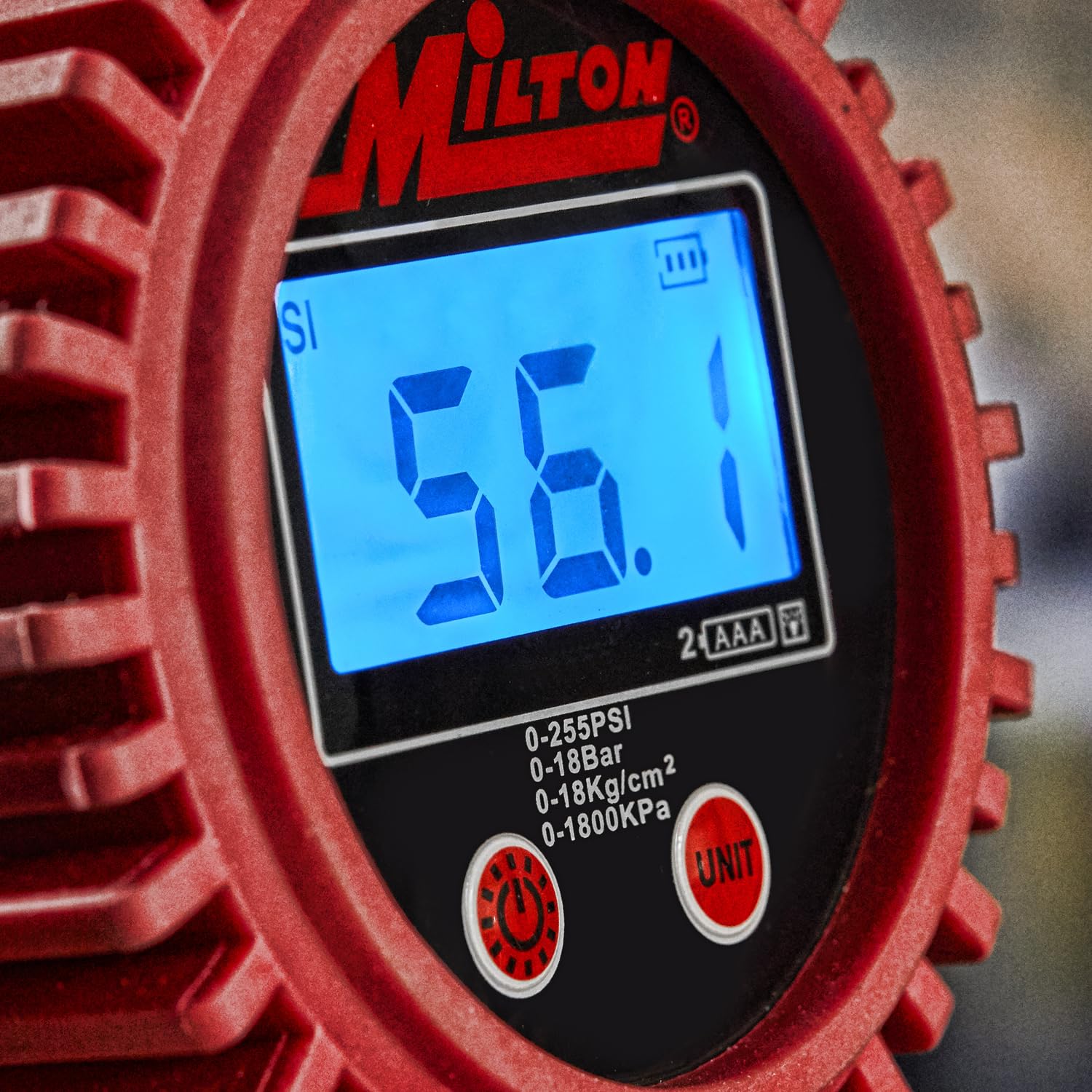 Foto 4 pulgar | Medidor De Presión De Neumáticos Milton Heavy-duty Digital Inflator 255 Psi - Venta Internacional.