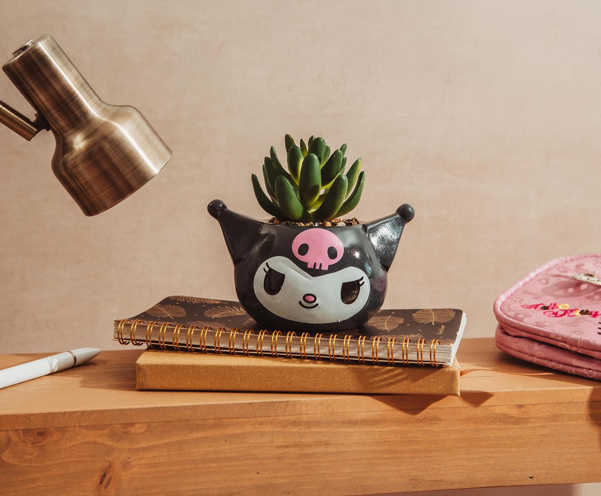 Foto 7 | Mini Macetero Toynk Sanrio Kuromi Smiling Head Con Suculentas - Venta Internacional.