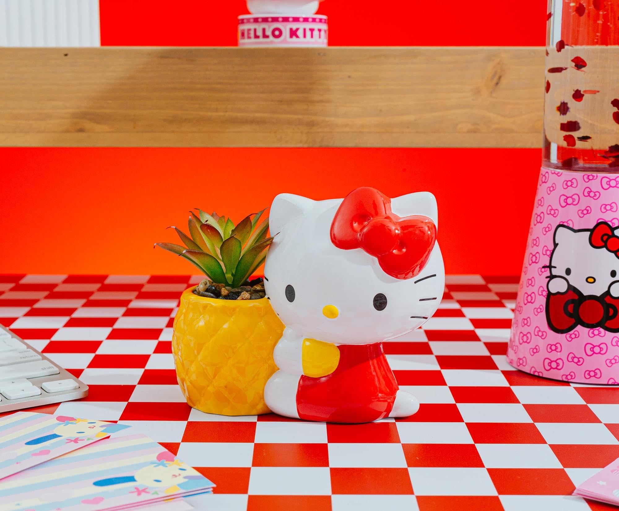 Foto 5 | Macetero Pequeño Silver Buffalo Sanrio Hello Kitty Pineapple - Venta Internacional.