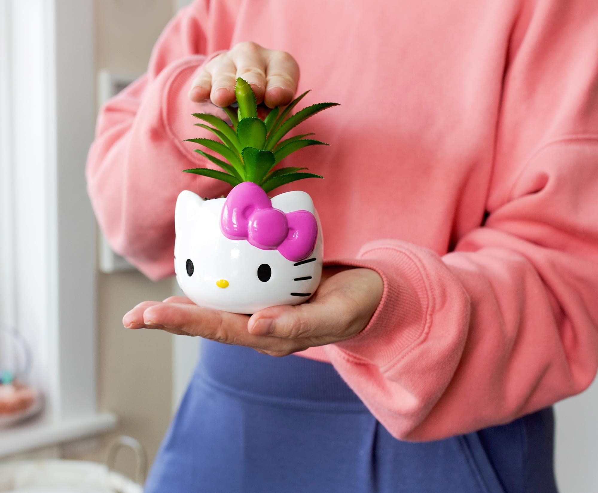 Foto 6 pulgar | Minimoleta Plateada Buffalo Sanrio Hello Kitty Face De 8 Cm - Venta Internacional.