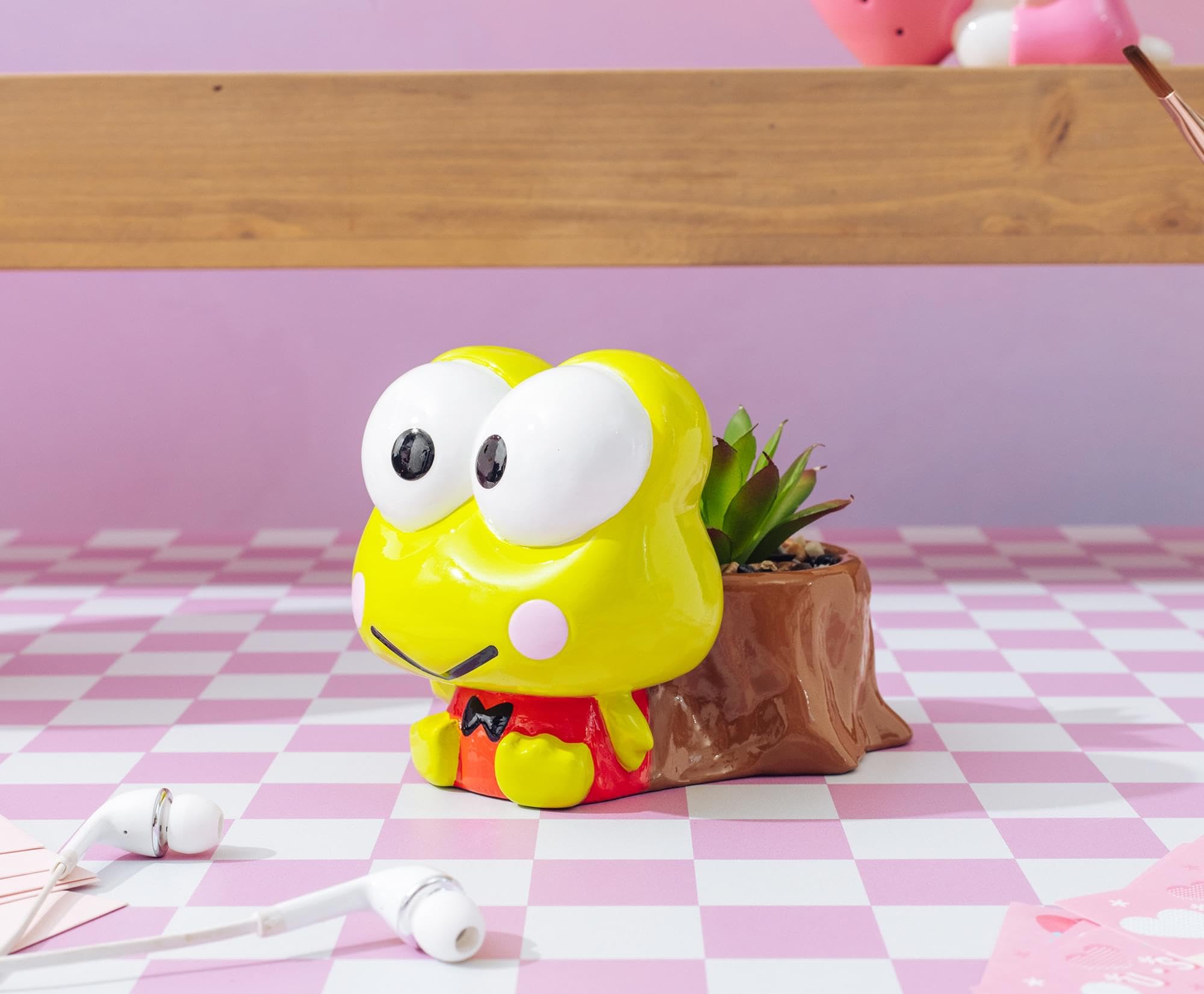 Foto 6 pulgar | Mini Maceta Plateada Con Tocón De Búfalo Sanrio Keroppi Con Suculentas - Venta Internacional.
