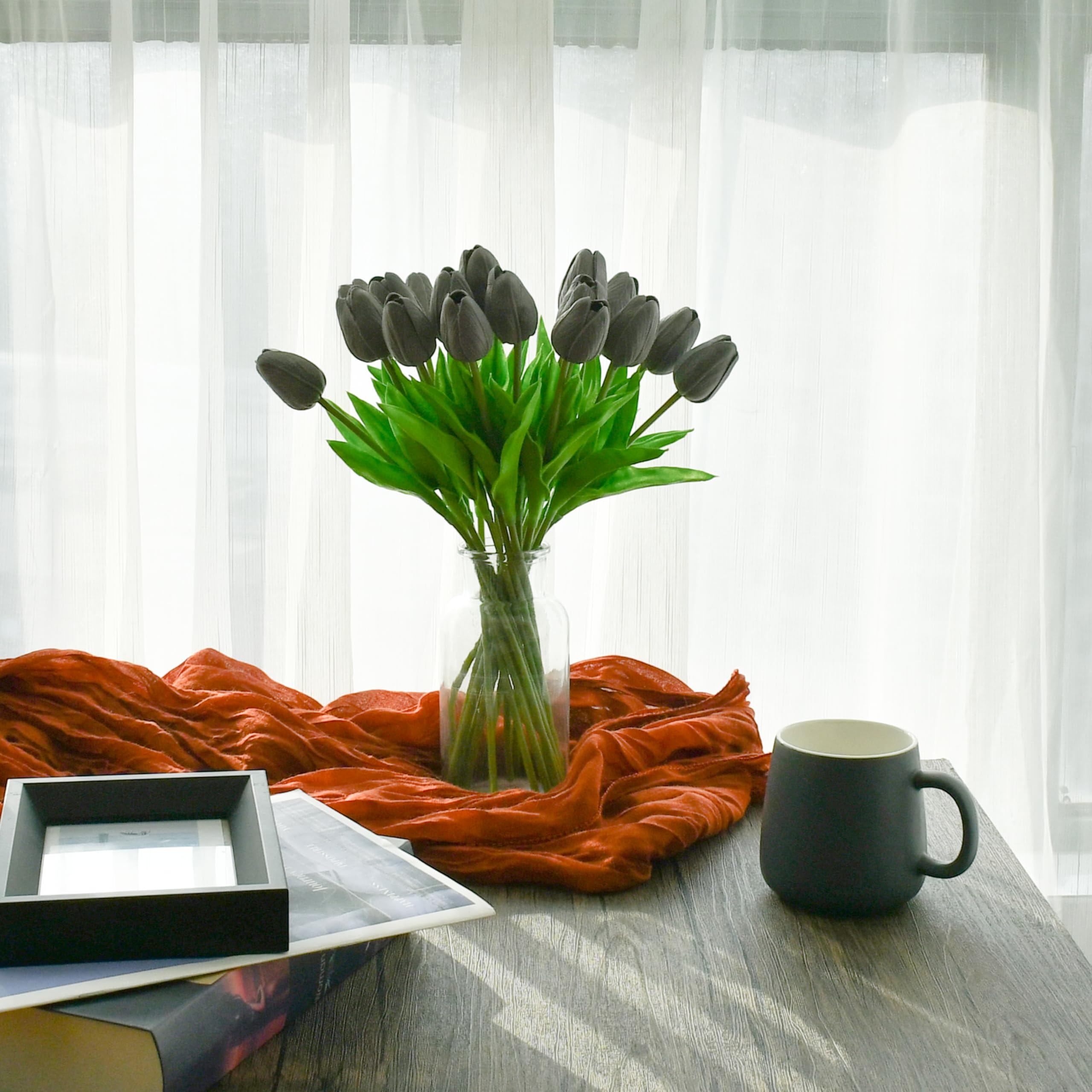 Foto 4 | Flores Artificiales De Seda Con Forma De Tulipán Mandy, Color Gris Oscuro, 20 Unidades - Venta Internacional.