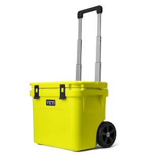 Foto 1 | Hielera Yeti Roadie Con 32 Ruedas Firefly, Color Amarillo - Venta Internacional.