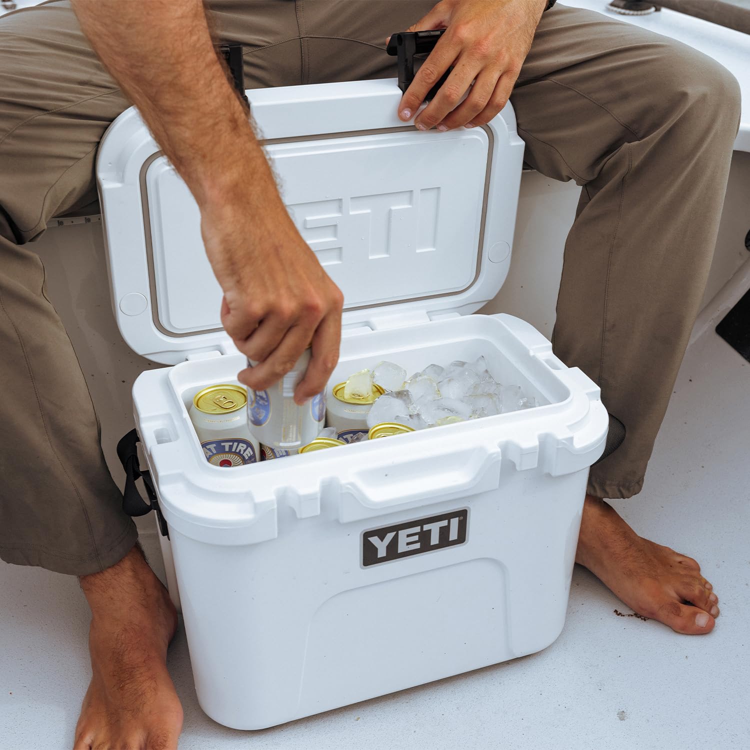 Foto 8 pulgar | Cooler Yeti Roadie 15 Hard Con Correa De Doble Uso, 15 L, Firefly - Venta Internacional.