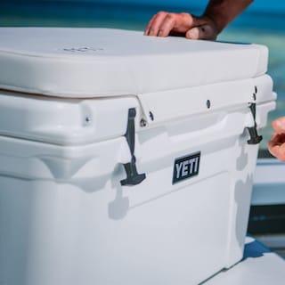 Foto 3 | Cojín De Asiento Yeti Tundra 45 Marine Vinyl White - Venta Internacional.