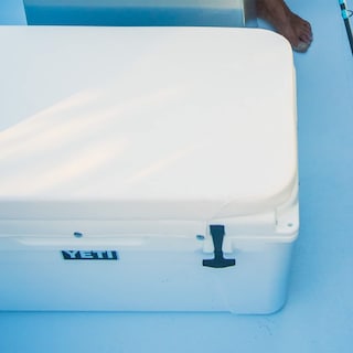 Foto 6 | Cojín De Asiento Yeti Tundra 45 Marine Vinyl White - Venta Internacional.
