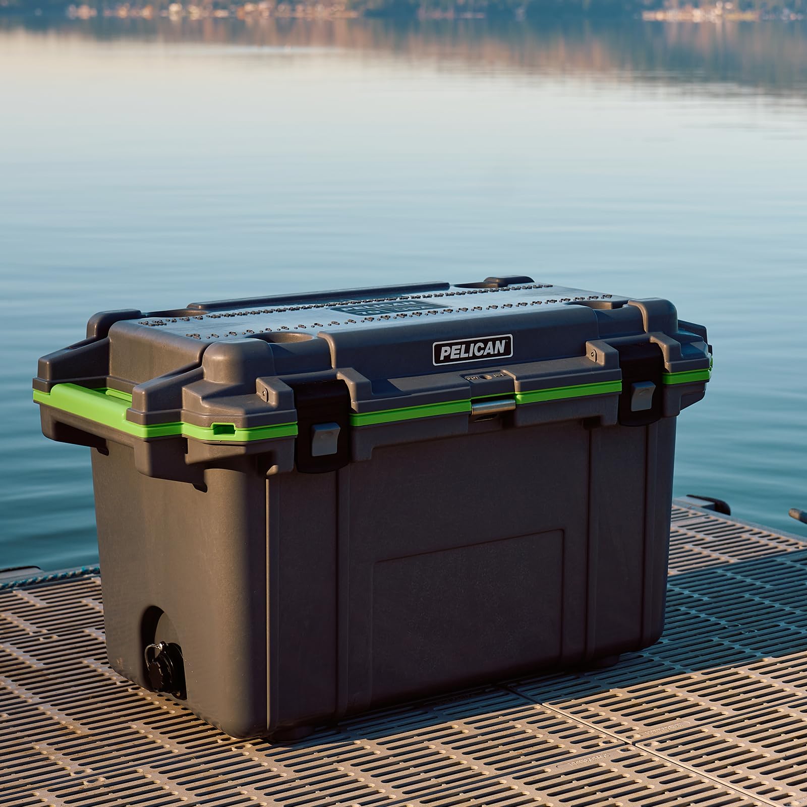 Foto 6 | Cooler Pelican Elite De 70 Cuartos De Galón (salvia Y Gris) Con Capacidad Para 48 Latas - Venta Internacional.