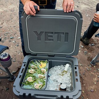 Foto 3 | Cesta Refrigeradora Para Productos Secos Yeti Roadie De 48 Y 60 Ruedas - Venta Internacional.