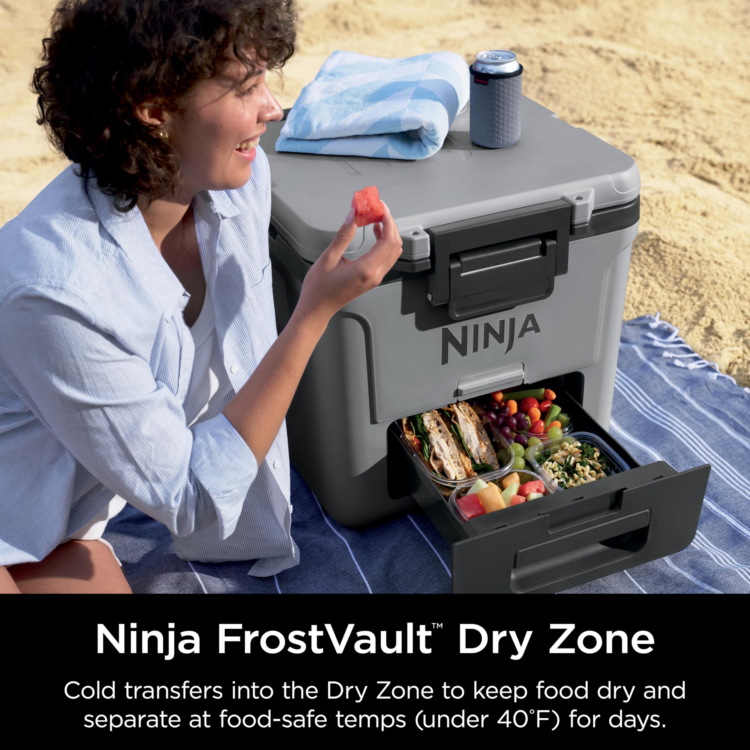 Foto 4 pulgar | Cooler Ninja Frostvault 30qt Con Ruedas Con Aislamiento De Carbón - Venta Internacional.