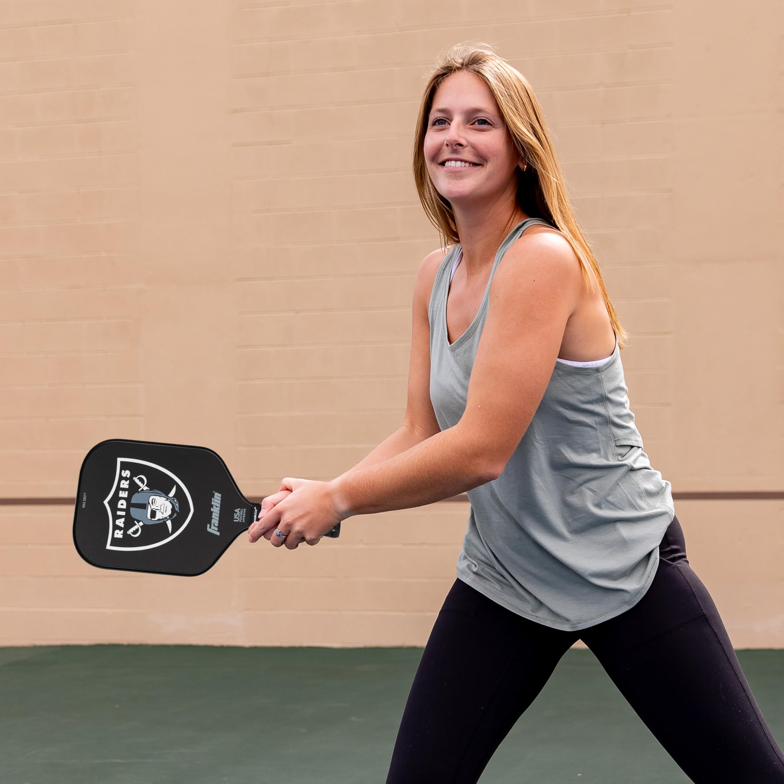 Foto 6 pulgar | Pickleball Paddle Franklin Sports Nfl Las Vegas Raiders - Venta Internacional.