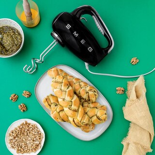Foto 6 | Batidora De Mano Eléctrica Smeg 50's Retro Style Black Con Accesorios - Venta Internacional.