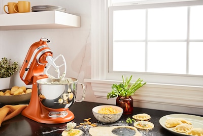 Foto 6 | Mezclador Kitchenaid Ksm150pssc De Acero Inoxidable, 5 L, Naranja Chamuscado - Venta Internacional.