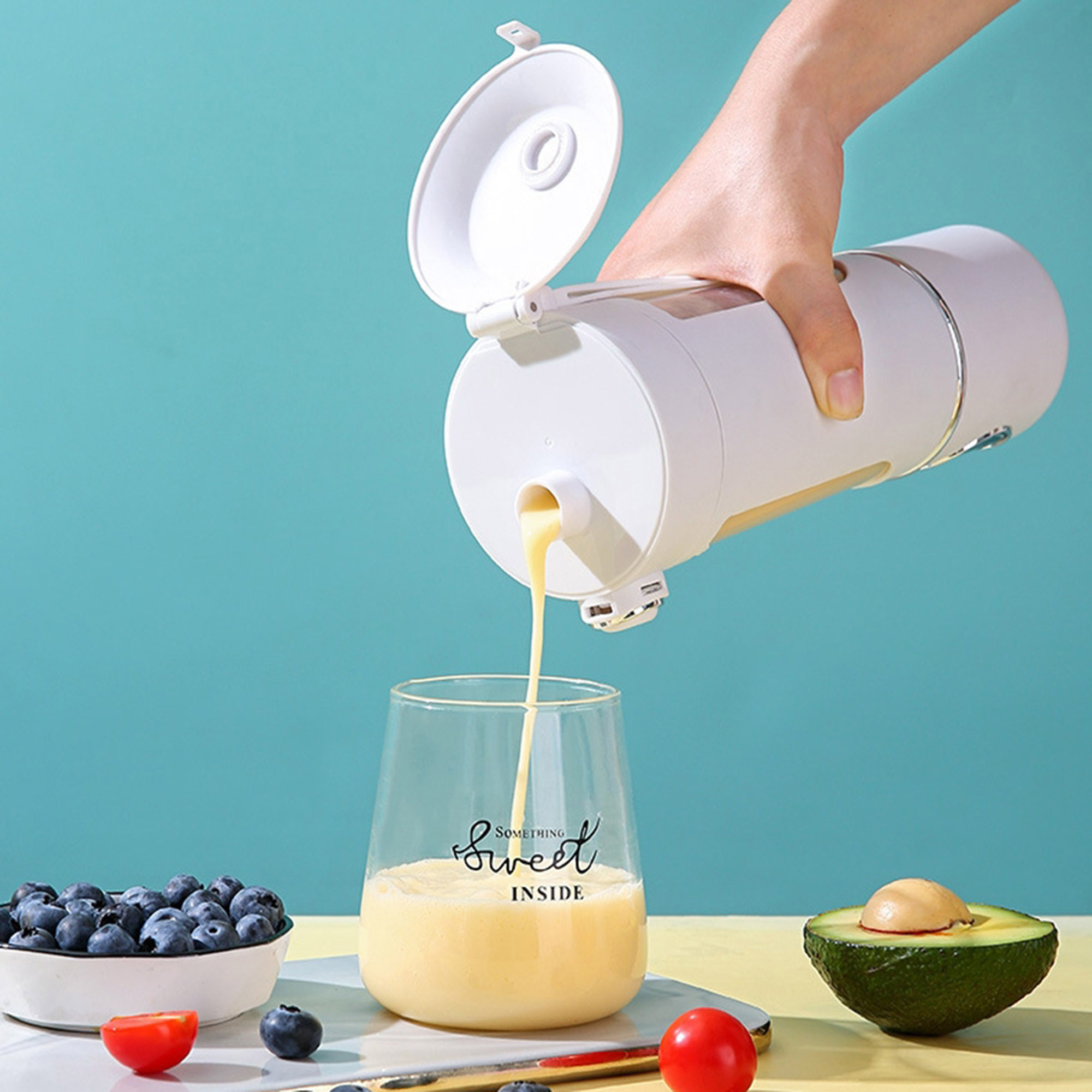 Foto 4 pulgar | Licuadora Portátil Inalámbrica Deus Kitchen 450 Ml.