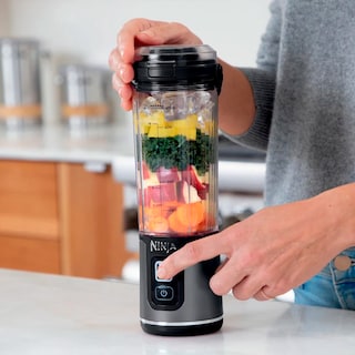 Foto 6 | Ninja Mini Licuadora Blast Blender Portátil De 473ml (16 Oz) Azul Marino (reacondicionado)