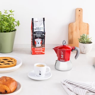Foto 6 | Moka Pot Bialetti Moka Induction, 4 Tazas, Rojo Espresso - Venta Internacional.