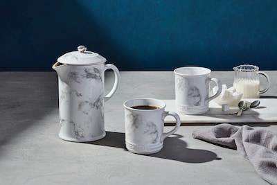 Foto 2 | Prensa Francesa Le Creuset, Colección De Gres Y Mármol, 1 Litro - Venta Internacional.