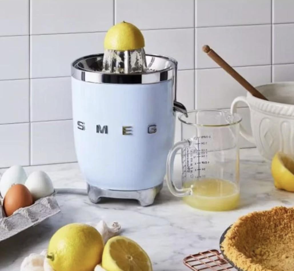 Foto 3 | Exprimidor De Cítricos Smeg 50's, Estilo Retro Tritan Renew, Color Azul Pastel - Venta Internacional.