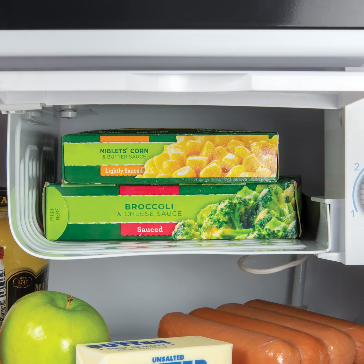 Foto 4 pulgar | Refrigerador Compacto Igloo De 1.6 Pies Cúbicos Con Estantes De Vidrio Negro - Venta Internacional.