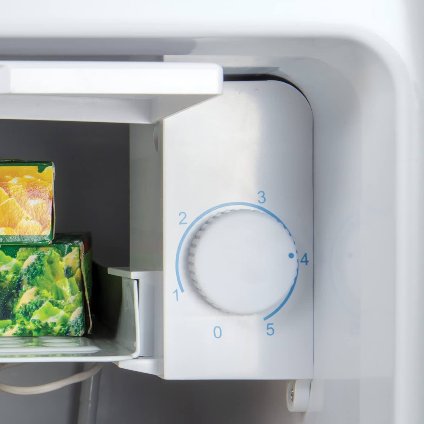 Foto 6 pulgar | Refrigerador Compacto Igloo De 1.6 Pies Cúbicos Con Estantes De Vidrio Negro - Venta Internacional.