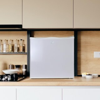 Foto 2 | Congelador Vertical Koolatron 35 L, 1.2 Pies Cúbicos, Descongelación Manual - Venta Internacional.