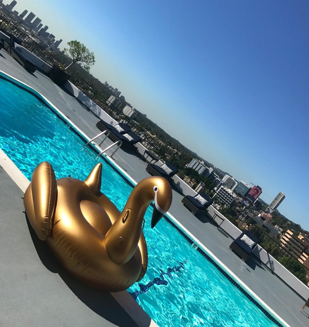 Foto 6 pulgar | Flotador Inflable Para Piscina Jasonwell Giant Golden Swan Para Adultos - Venta Internacional.