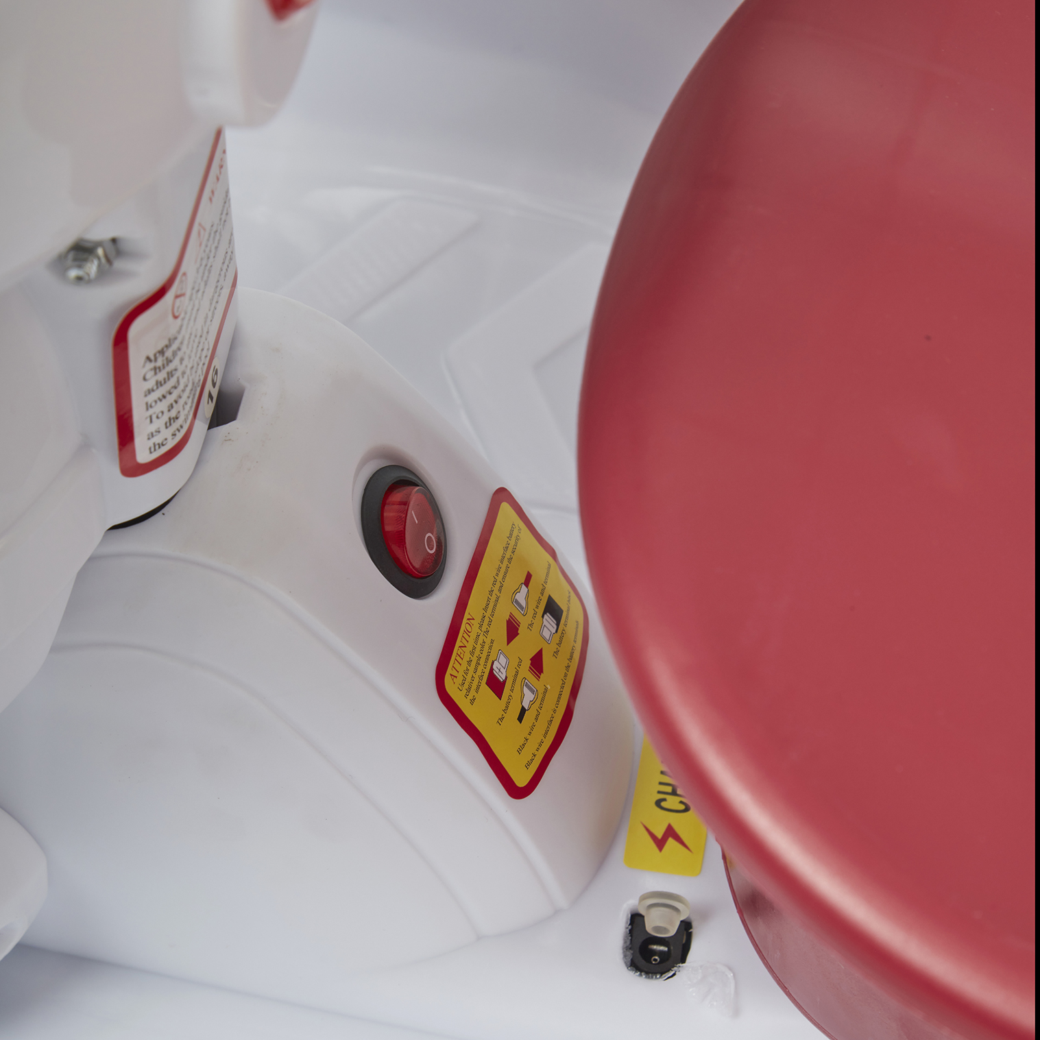 Foto 5 pulgar | Montable Eléctrico Motonauta Denco Toys Rojo, Control Remoto Rotación 360° Bluetooth/usb/aux Música Luces Led, Cintu