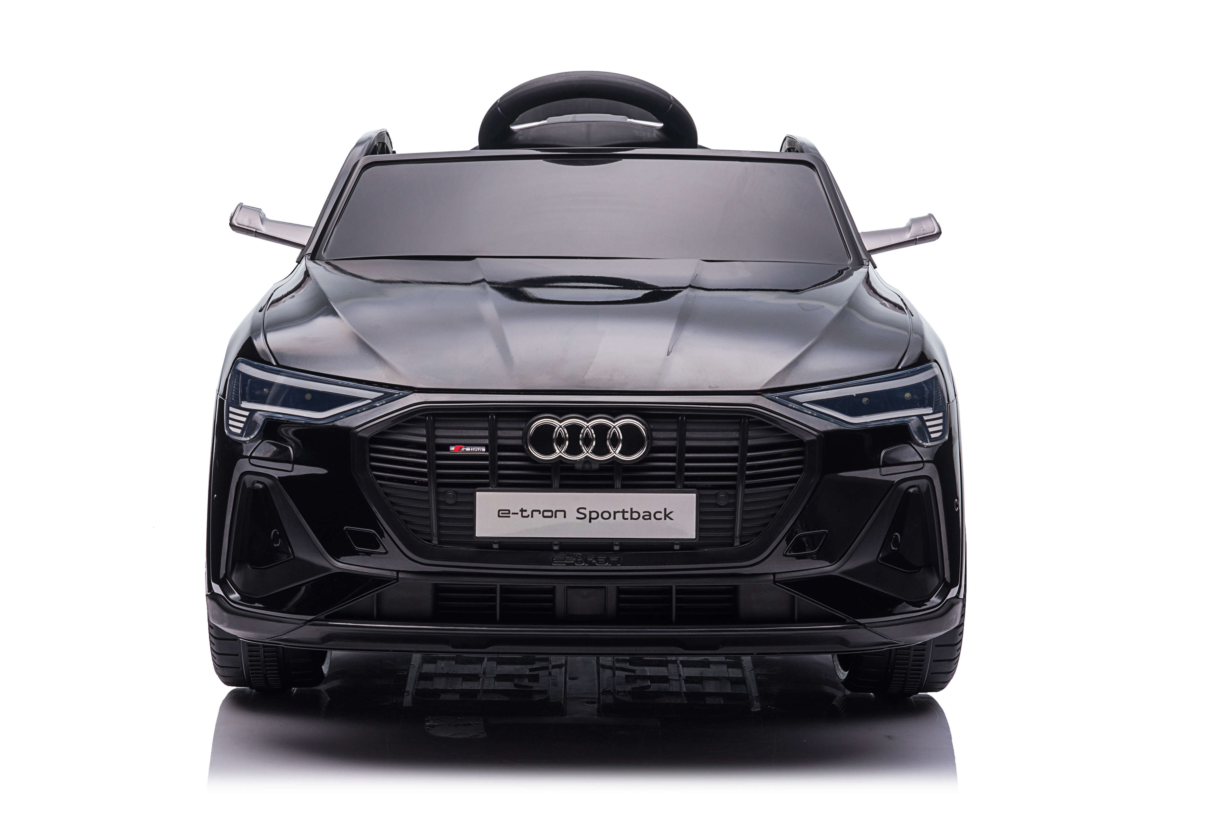 Foto 2 | Pingüe  Montable Eléctrico Niños Audi  E-tron Sportback Licencia Oficial | Control Remoto 2.4 Ghz | Batería 1