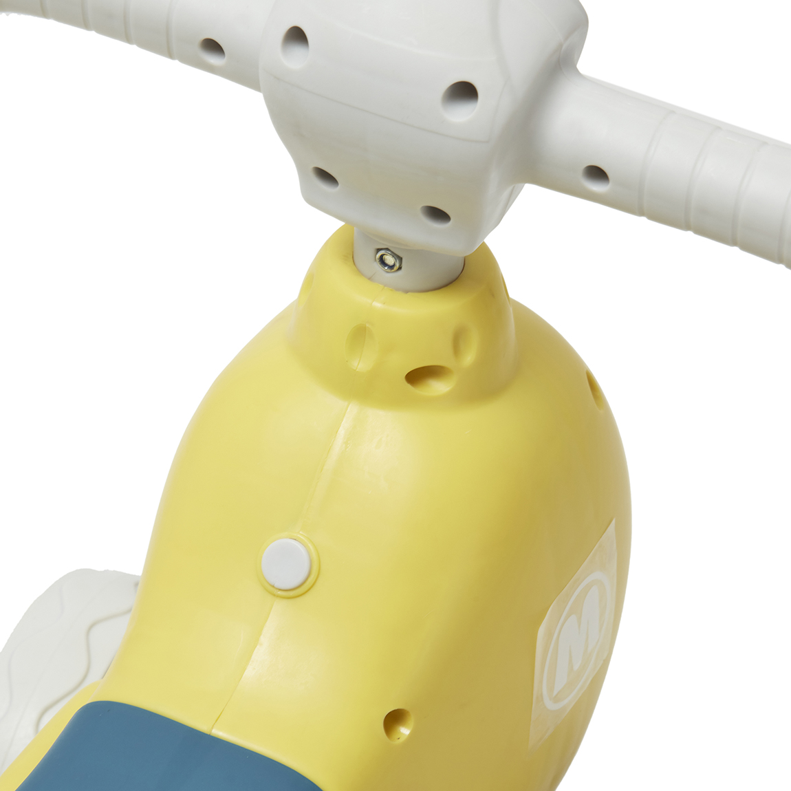 Foto 4 pulgar | Montable De Impulso Baby Triciclo ''s'' Denco Toys Amarillo, Música, Luces Led
