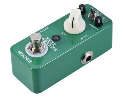 Foto 2 | Pedal para Guitarra Bajo o Synth MOOER LOFI MACHINE Verde Efecto digital retro