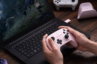 Foto 4 | Controlador Inalámbrico 8bitdo Ultimate Con Base De Carga Rosa - Venta Internacional.