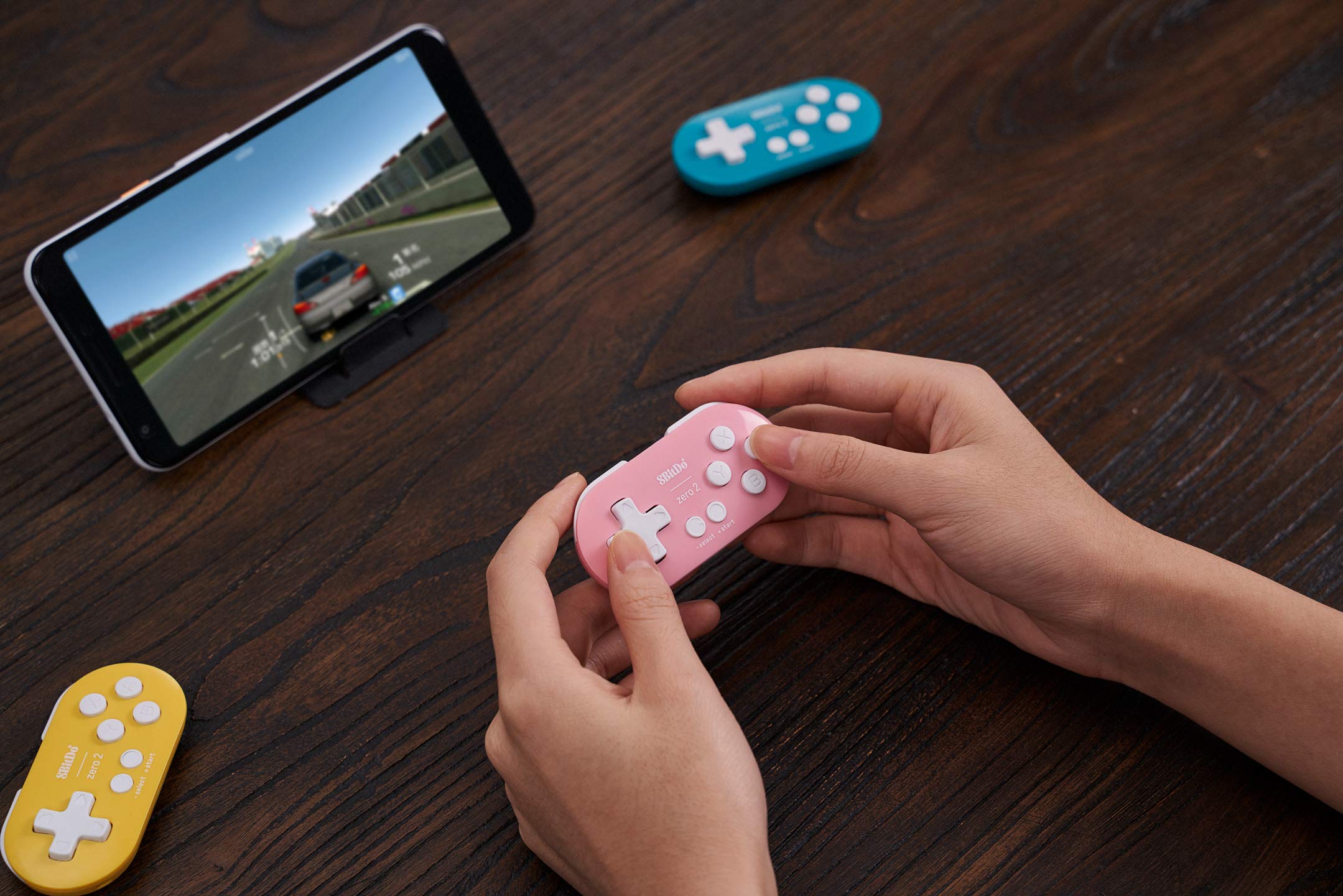 Foto 8 pulgar | Llavero Bluetooth Gamepad 8bitdo Zero 2 Del Tamaño De Un Switch - Venta Internacional.